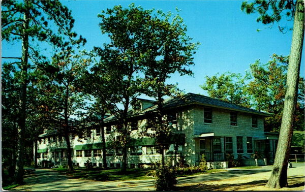 Interlochen Center for the Arts - Interlochen Bowl Hotel